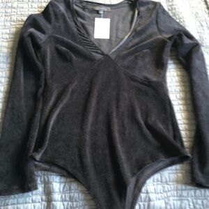 Dance & Marvel NWT black velveteen bodysuit with mesh detail & long sleeves